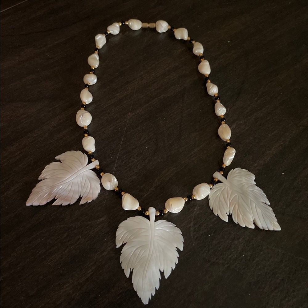 Vintage Mother of Pearl Carved Leaf Necklace